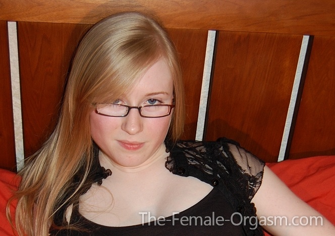 satine_sparks_shoot1_scene2